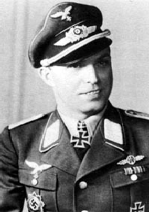 Emil Lang 18 victories in a day