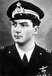 Franco Lucchini. Lucchini gained 5 individual victories during the Spanish Civil War, 21 individual and 52 shared victories during WW2. In February 1952 he was awarded with the highest italian honour the Medaglia d'oro al valor militare (M.O.V.M.)